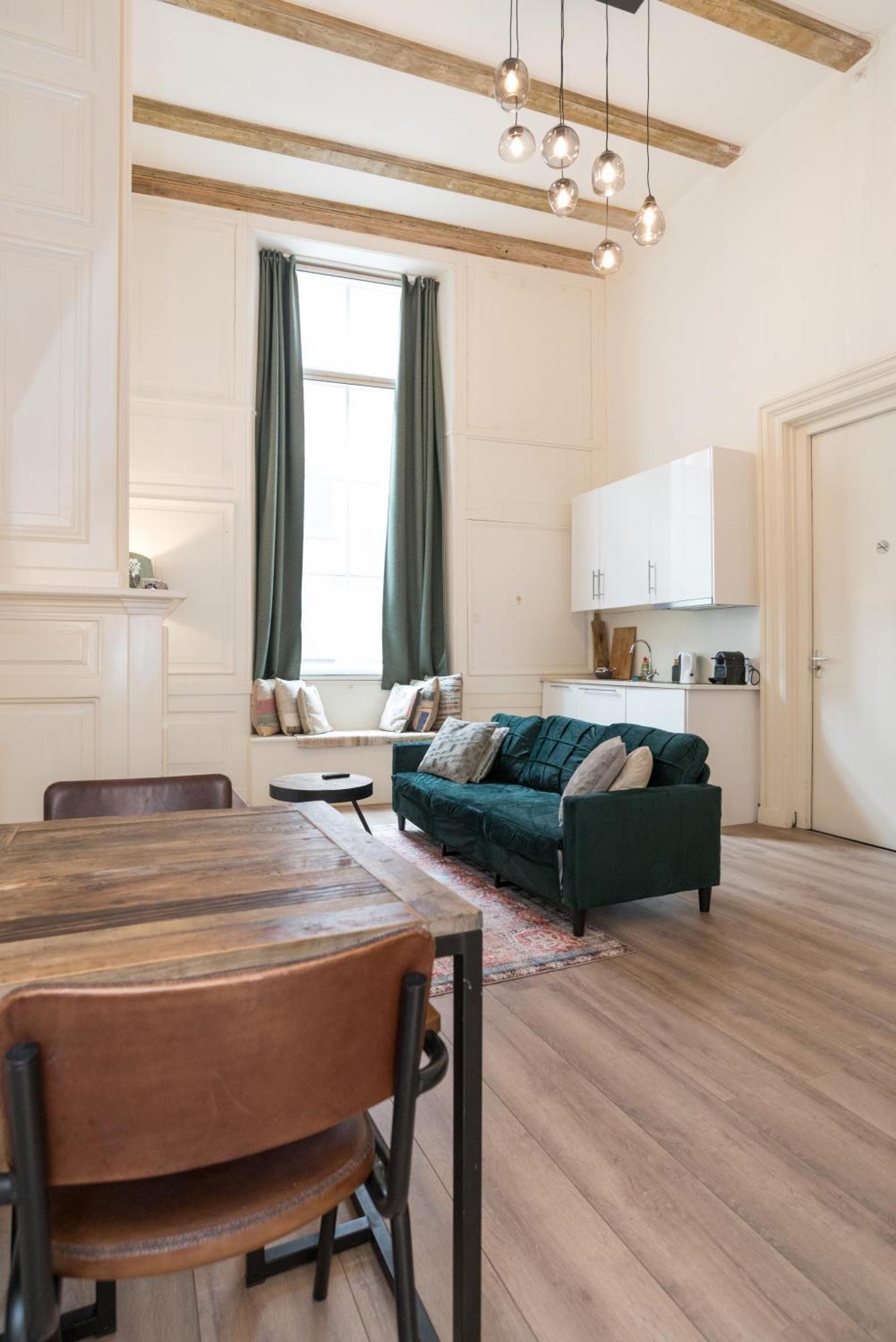Отель 1001 Nights Boutique Lofts Гарлем Экстерьер фото